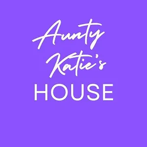 Aunty Katie's House, Ni Tourist Board Certified & Located On The Main Oldpark Road To Belfast, With Free Continental Breakfast & Free Ultra Fast Sky Internet, Free Sky Sports & Free Sky Cinema, Self-check In After 10pm Gmt Auberge de jeunesse Belfast